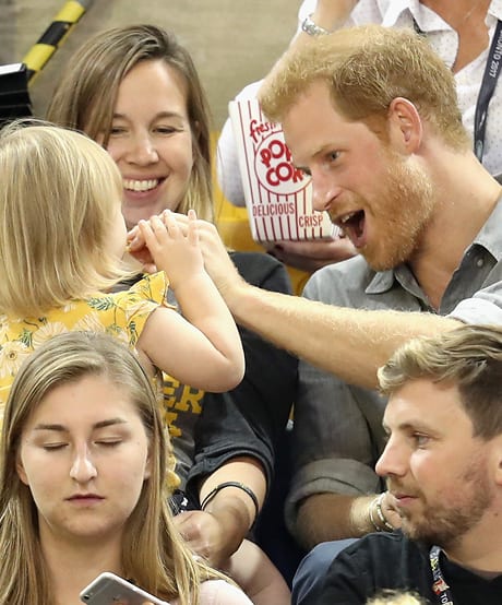 September 27, 2017: Prince Harry Meets a Little Girl at the Invictus Games in Toronto