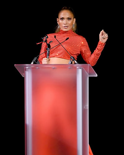 Jennifer Lopez CFDA Fashion Icon Award