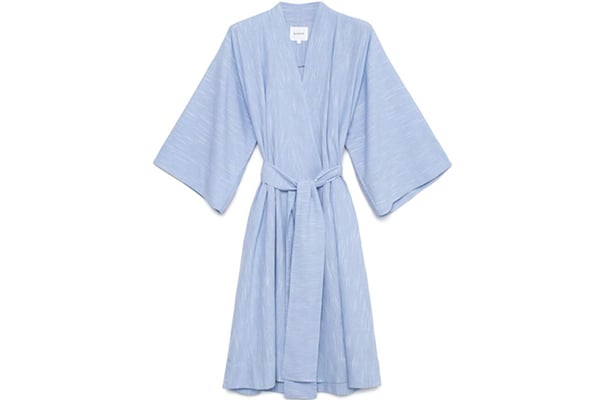 kowtow robe