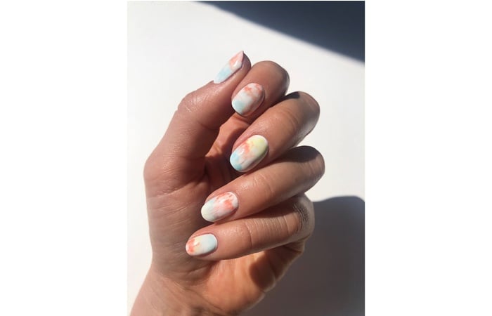 tie dye nail art design