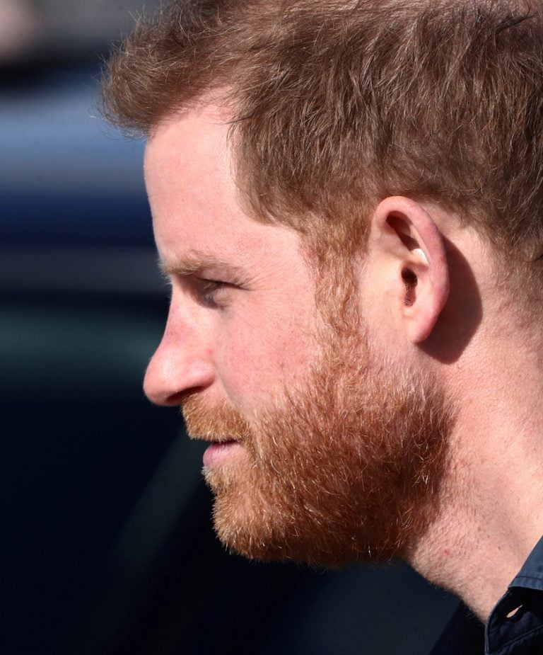 prince harry ponytail