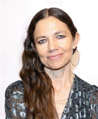 justine bateman face