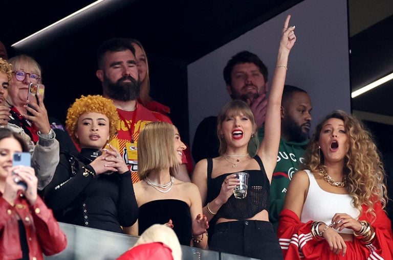 taylor swift blake lively superbowl