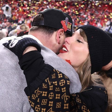 Taylor Swift red lipstick kiss